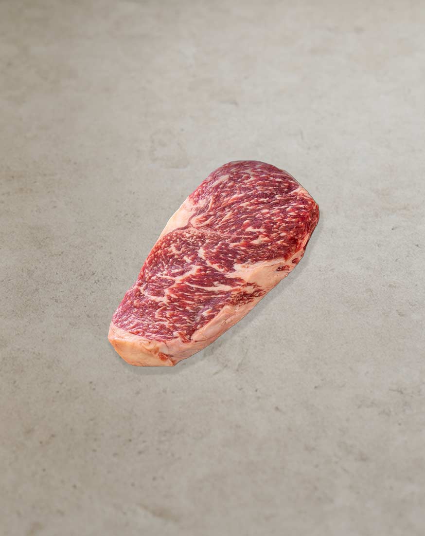 Wagyu-Rumpsteak-aus-Deutschland-–-Prime-Selection Wagyu Rumpsteak aus Deutschland mit feiner Marmorierung für Gastronomie und professionelle Küche